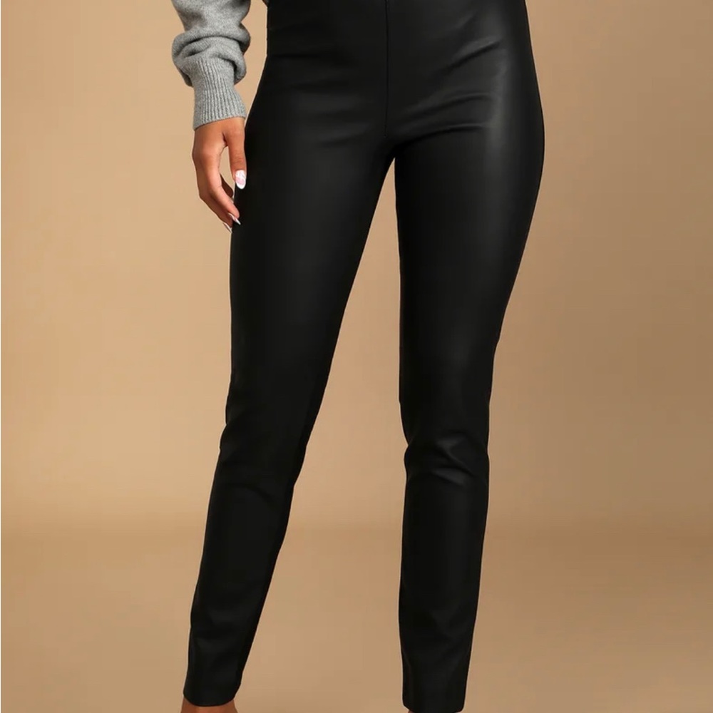 Lulu’s vegan leather leggings.